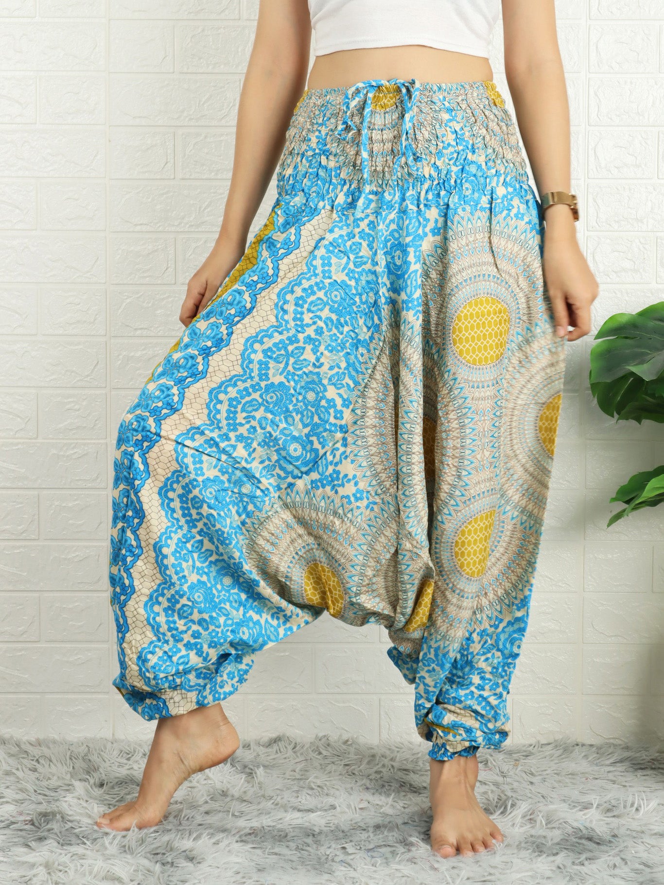 Aladdin Pants Honeybee